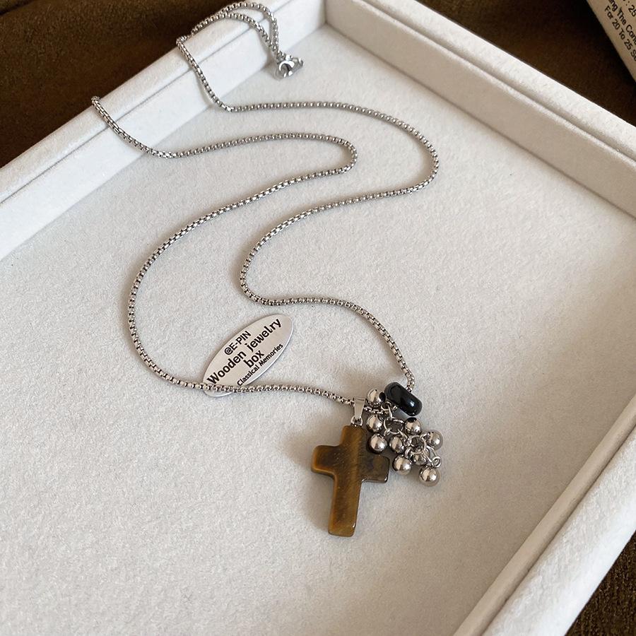 Stainless Steel Tiger's Eye Geometric Pendant Necklace Casual Commuter Versatile Sweater Chain Light Luxury Items