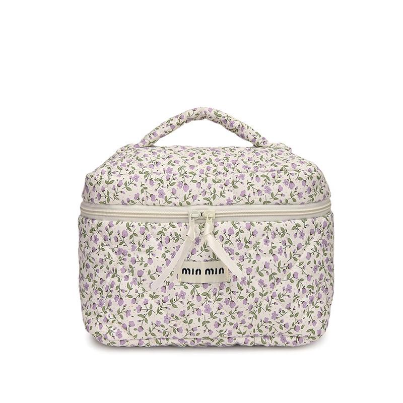 MDNG Floral Quilted Makeup Storage Bag