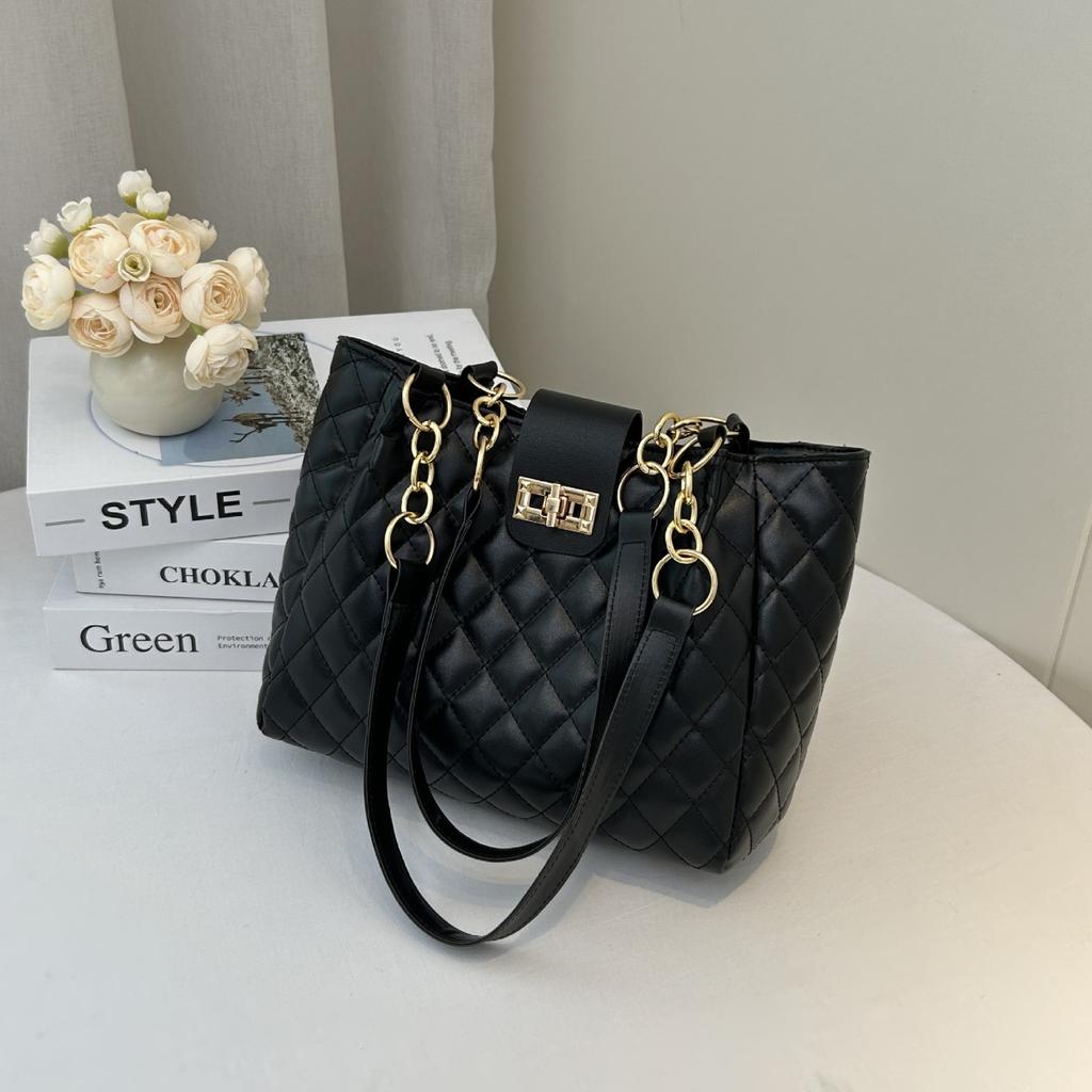 Large Capacity, Bag, Women's Bag, Woven, Swivel Lock Design, Shoulder Bag, Armpit Bag, Casual Bag