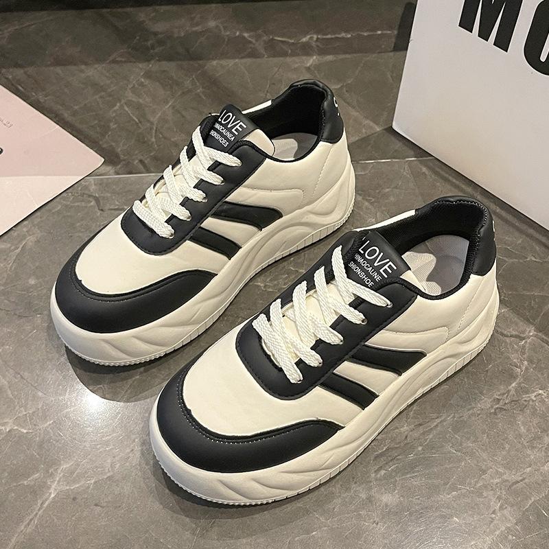 Spring New Thick Bottom Breathable Versatile Student Casual Sports Flat Sneakers Women's White Shoes
