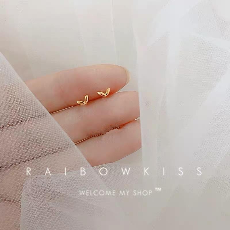 Gold Color Simple Small Butterfly Stud Earrings for Women Cute Hypoallergenic Daily Wear Ear Piercing Jewelry Wholesale
