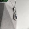 Pendentif en argent avec saphir 1,859 ct, zircons cubiques (2202615)