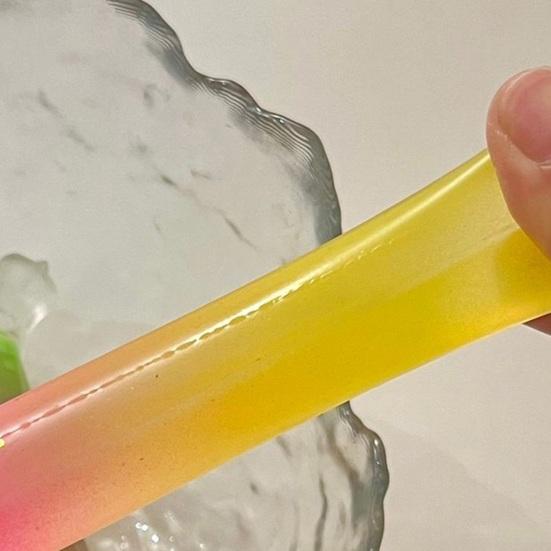 Banana Realista de Subida Lenta Brinquedo de Apertar Macio TPR Fidget para Alívio do Estresse Gadget Fofo em Formato de Fruta para Descompressão para Crianças Adultos