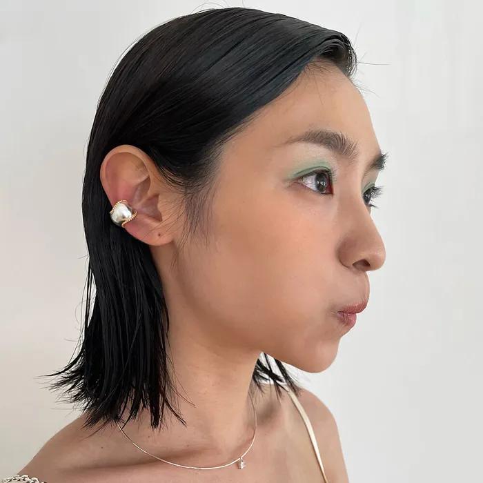 Roman earcuff