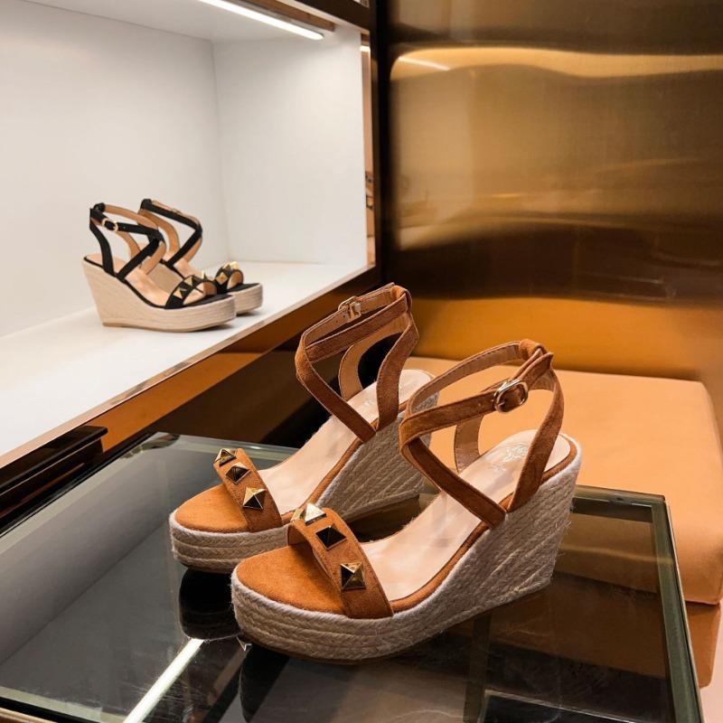 2025 Hot Sale New Spring and Summer Rivet Hemp Sole Wedge Heel Sandals Thin Belt Woven Platform High Heels Shoes for Women