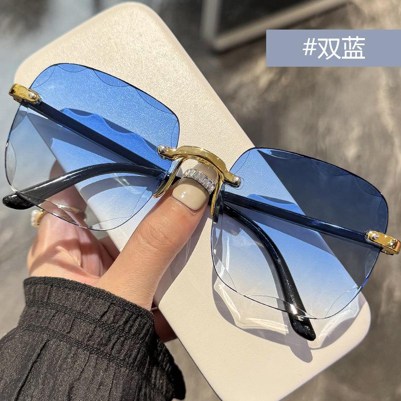 New Rimless Women Sunglasses Fashion Gradient Lenses Sun Glasses Lady Vintage Alloy Legs Classic Designer Shades Uv400
