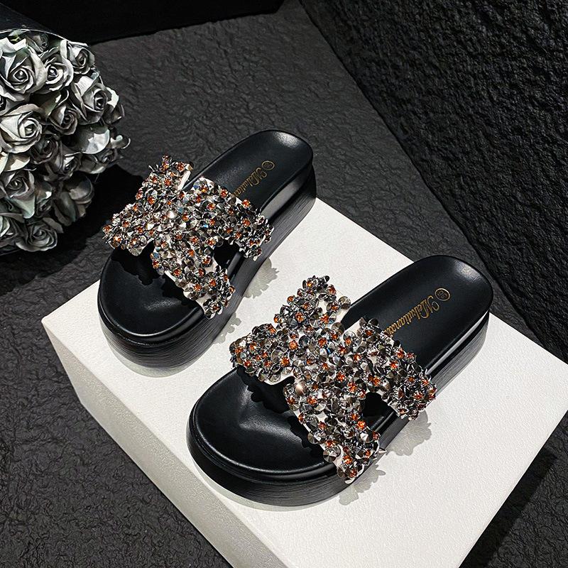 Muffin thick-bottomed beaded cool slippers H-type summer new fashionable outer wear versatile leisure seaside beach vacation wind