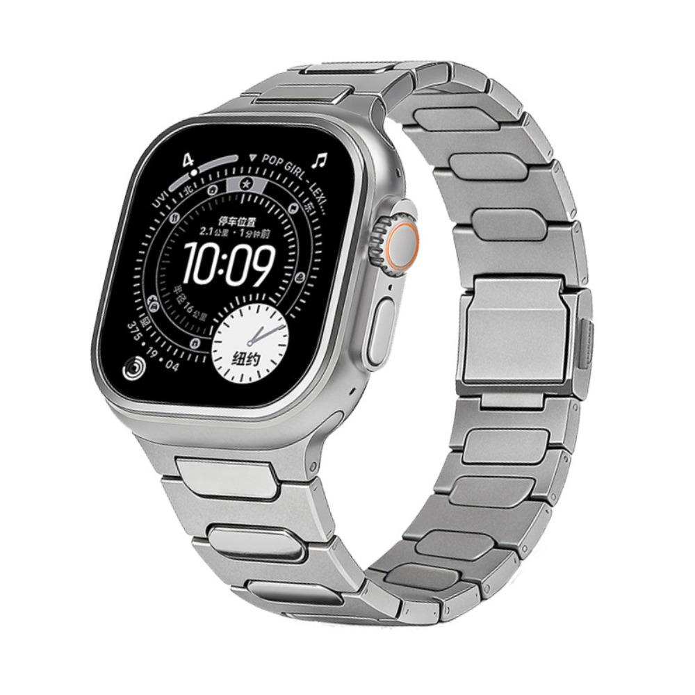 Titanium Alloy Metal Band For Apple Watch Ultra 3 11 10 9 8 7 SE 6 Silicone Magnetic Bracelet Strap For iWatch 42mm 44 45mm 46mm 49m