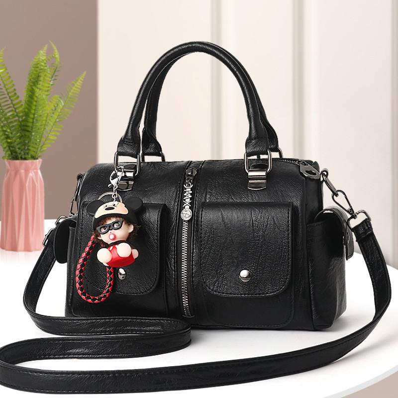 

Stylish New Autumn Shoulder Bag Spacious Crossbody Bag With Cute Charm Accessory