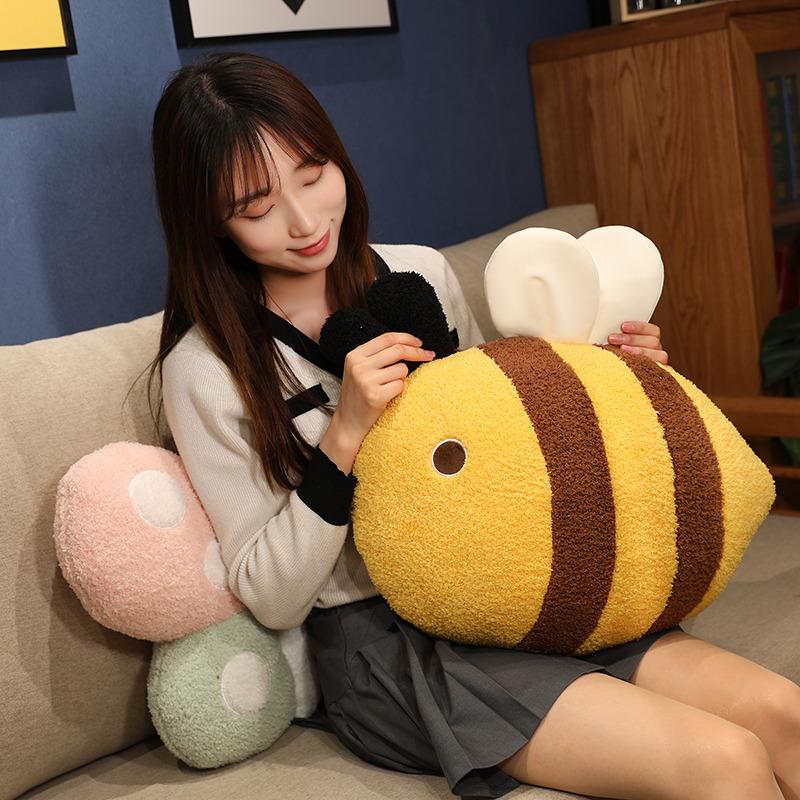 New Kawaii Bee Butterfly Plush Toys Super Soft Stuffed Animals Insect Ladybug Pillow Sofa Cushion For Kids Birthday Gift