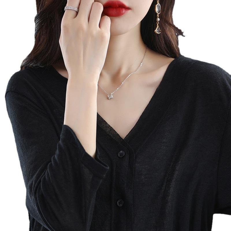 V-neck Large Size Slim Base Shirt for Short-sleeved Women's Versatile Spring and Summer Style Fine Imitation Knitted Cardigan Jacket Loose