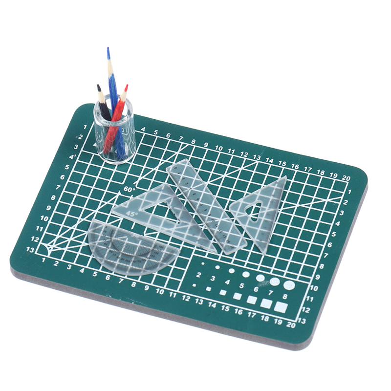 

1:12 миниатюрных ковриков для резки кукольного домика, линейка, карандаш, держатель для ручек, набор для декора дома кукольного домика зелёный