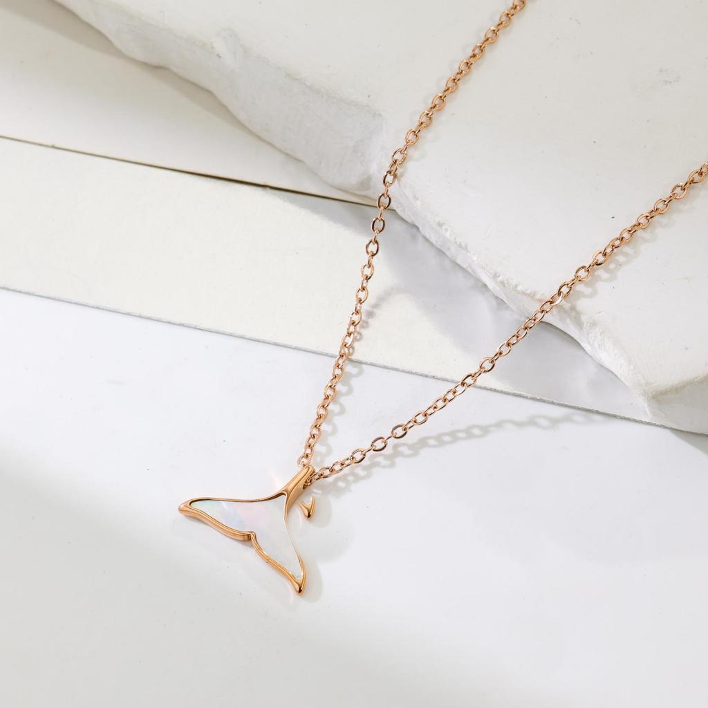 Fischschwanz Halskette Damen Titanstahl Leichter Luxus Nischen Design Geburtstag Weihnachtsgeschenk