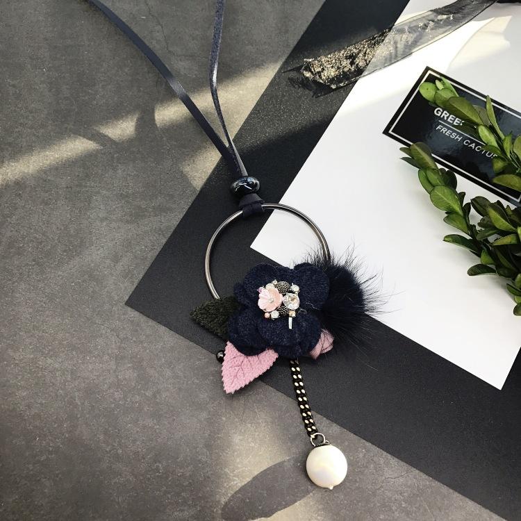 

Original retro temperament handmade flower and grass necklace women s versatile simple long sweater chain pendant accessories