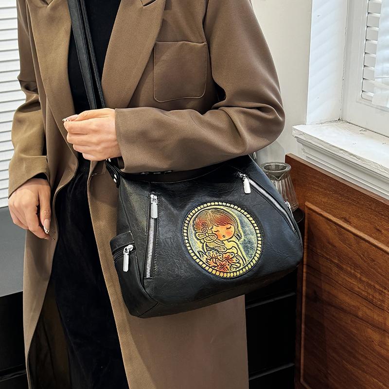 Damentasche Schulter Umhängetasche Mittelalterliche Tasche Große Kapazität Geschnitzte Muttertasche