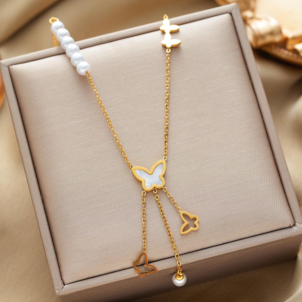 Exquisite 18K Gold-Plated Titanium Steel Necklace - Women's Clavicle Chain Jewelry, Fade-Resistant