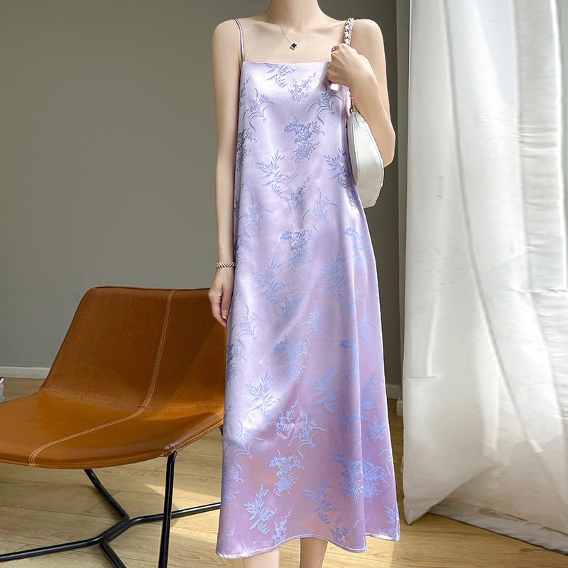 Women's Spring/summer Silk Satin Halter Mid-length Dress Loose-fitting with An Elegant Commuter Dress