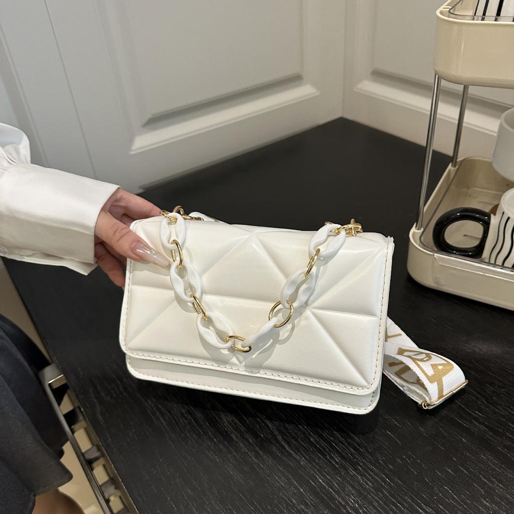 Niche Bag Women's Foreign Style Small Square Bag 2025 Summer New Fashion Simple Shoulder Bag Casual Trend Messenger Bag