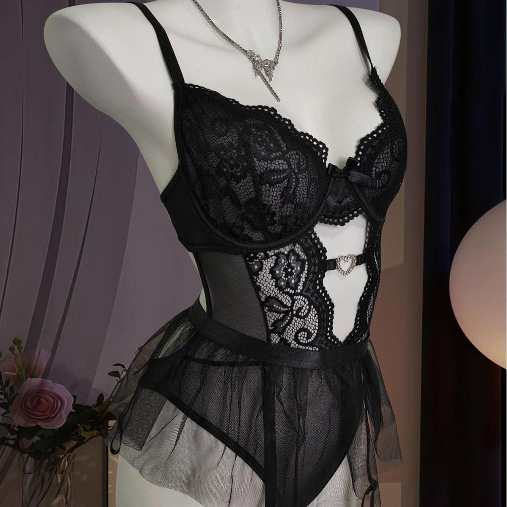 European & American Sexy Lingerie Set: Hollow-Out Bodysuit with Erotic Puffy Skirt