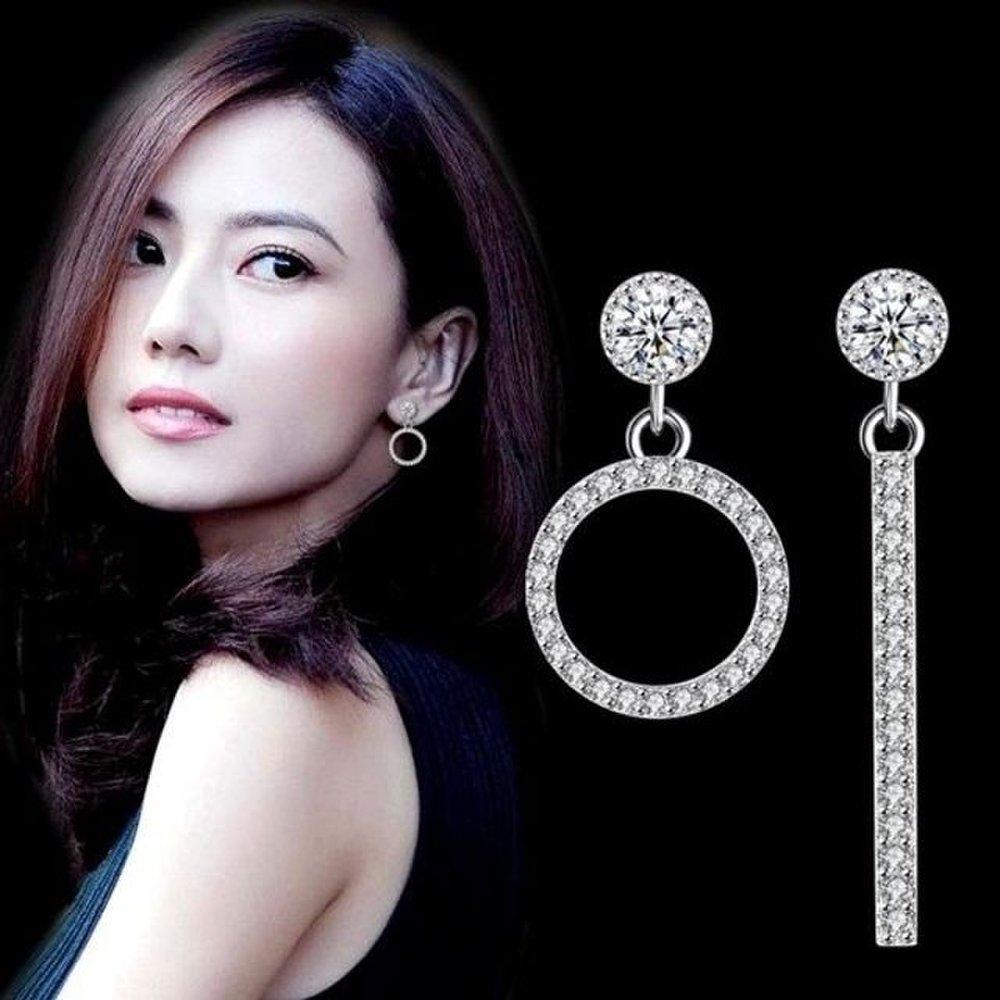 Asymmetrical AAA Zirconia Double Layered Ring Earrings (Wfh07Dn)