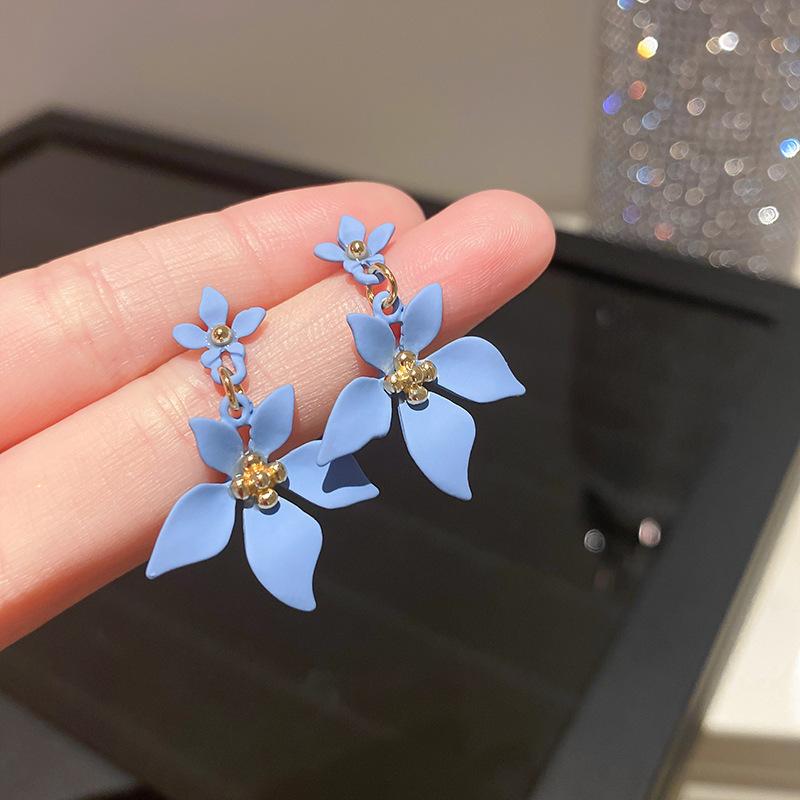 Dripping oil blue flower earrings high sense temperament versatile new stud earrings fashion Internet celebrity niche earrings women