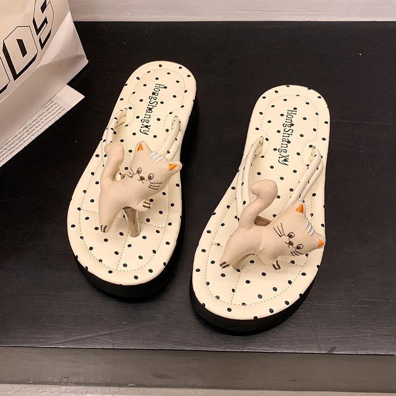 

Интернет-знаменитость толстоподошвенные в горошек шлепанцы женские летние 2025 новые юбка французские крутые тапочки 40