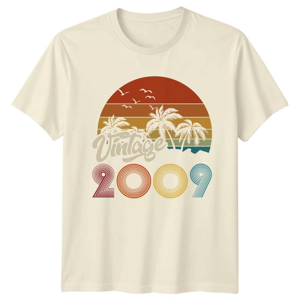 17th Birthday TShirt Vintage 2009 Birthday Party Gift Retro Tee For Unisex Unisex