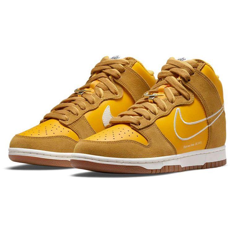Nike  Dunk High SE First Use Pack - University Gold Women Sneakers White Light-Gum-Brown DH6758-700
