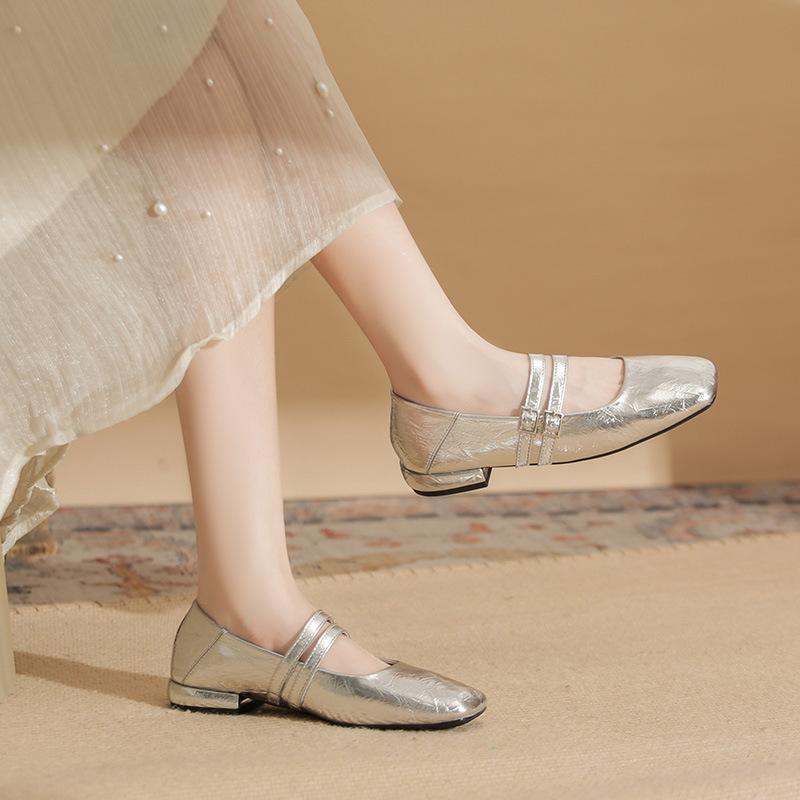 2305 Flat Shoes Women's Thick Heel New Square Head Word with Mary Jane Shoes Retro Light Mouth Low Heel Silver Single Shoes