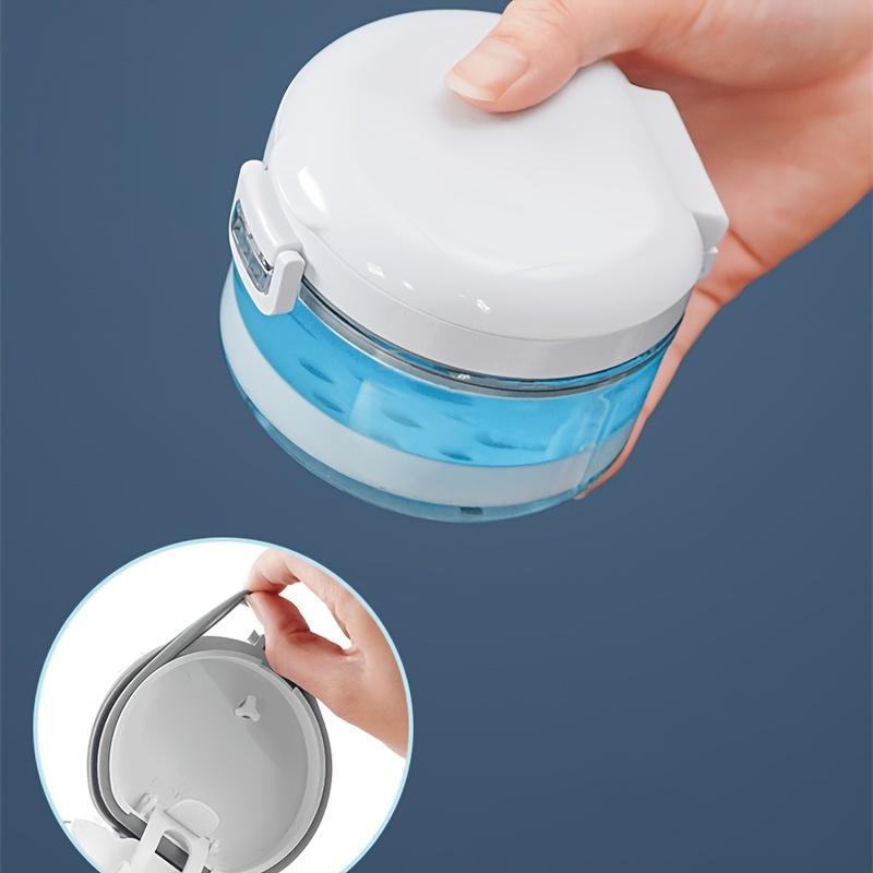 1pc of a Portable Storage Box for Invisible Braces, Suitable for Retainers And Convenient for Cleaning Dentures on The Go.