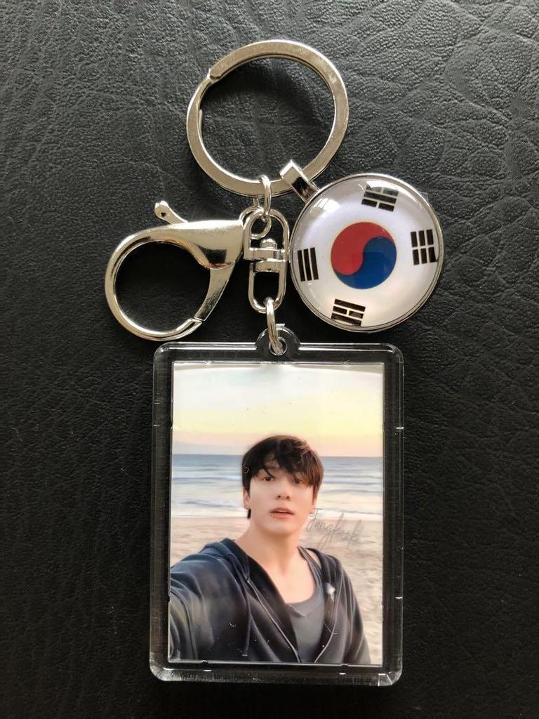 [USED] BTS Episode Keychain "The Sea" Jungkook Ver.