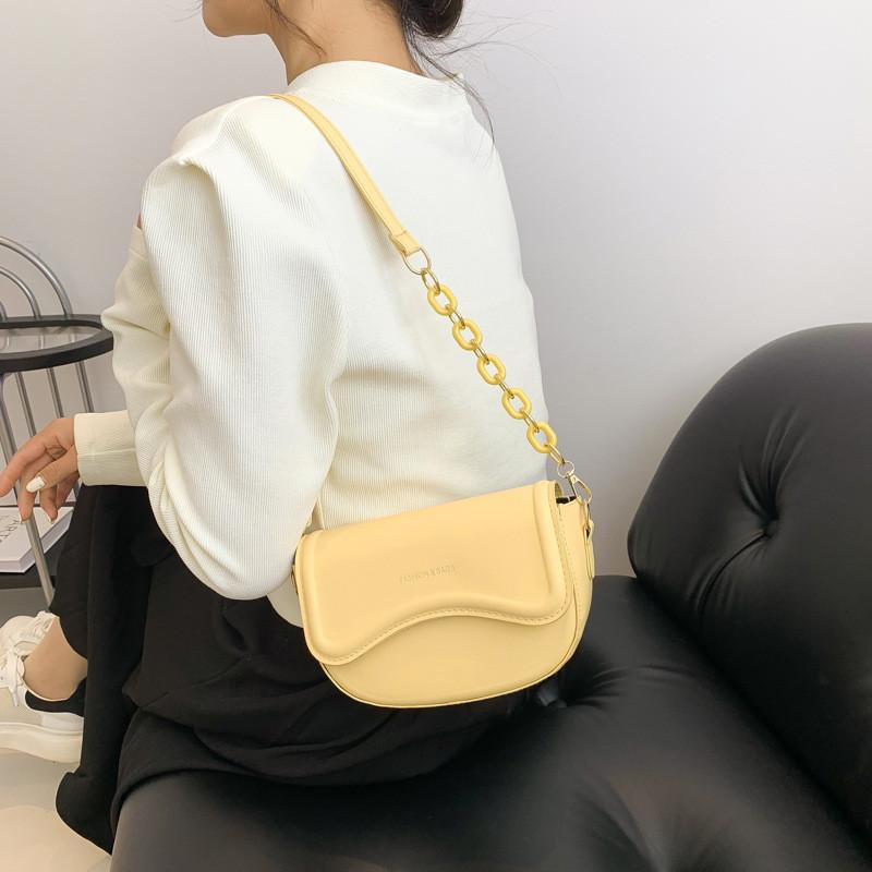 Chic Vintage Saddle Bag Stylish Crossbody Handbag For Women In Trendy Colors