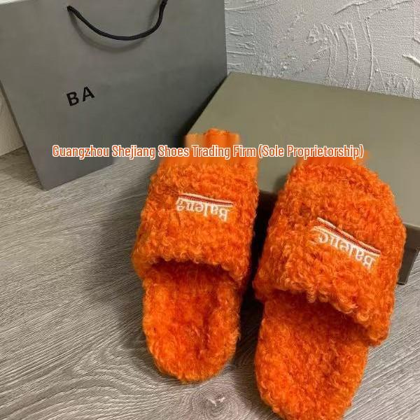 2024 Women's Embroidered Lambswool Slippers - Paris One-Word Furry Style, Unisex Design