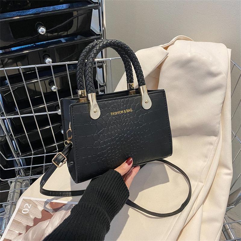 Bag Women's Bag Fashion Trend Casual Portable Small Square Bag Retro One Shoulder Crossbody Women's Small Square Bag