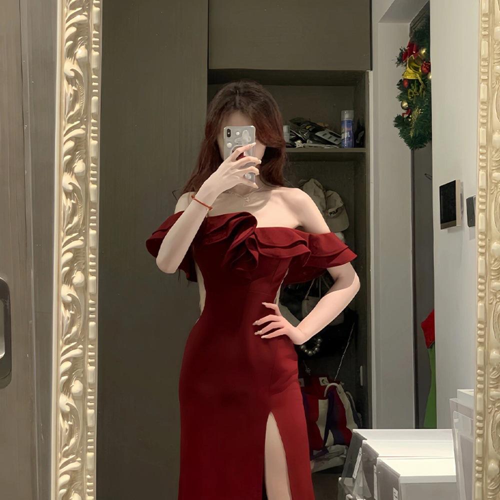 

Новорічна сукня для заручин, висококласна нішева банкетна сукня для тостів, одяг для повернення, сукня з відкритими плечима для нареченої S- (can be worn within 45kg) червоний