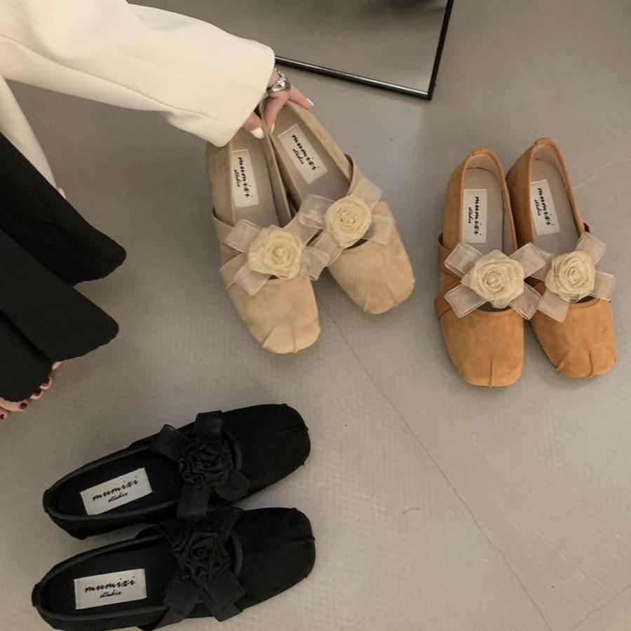 Square head sweet flower princess shoes French sweet flat bottom shallow mouth single shoes fashion versatile elastic band ballet shoes
