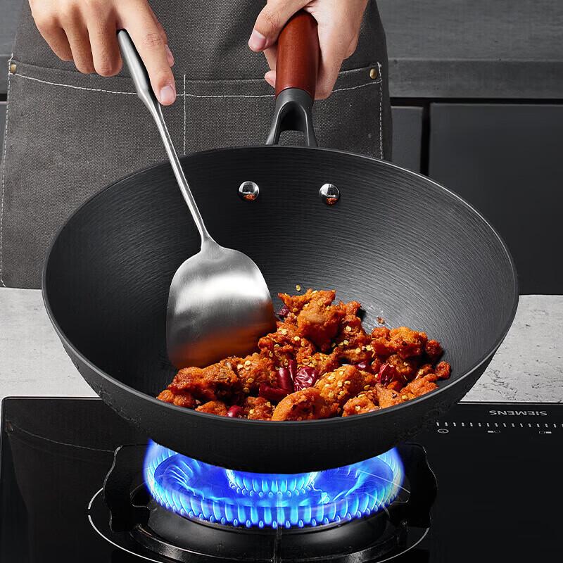 Chuidahuang 30cm Nitrided Cast Iron Flat Bottom Wok