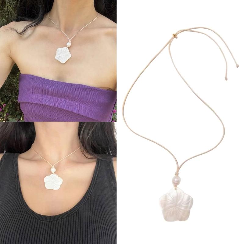 Natural Seashells Necklace Ocean Theme Plum Blossom Pendant Clavicle Chain for Women Girl Holiday Summer Jewelry Gift