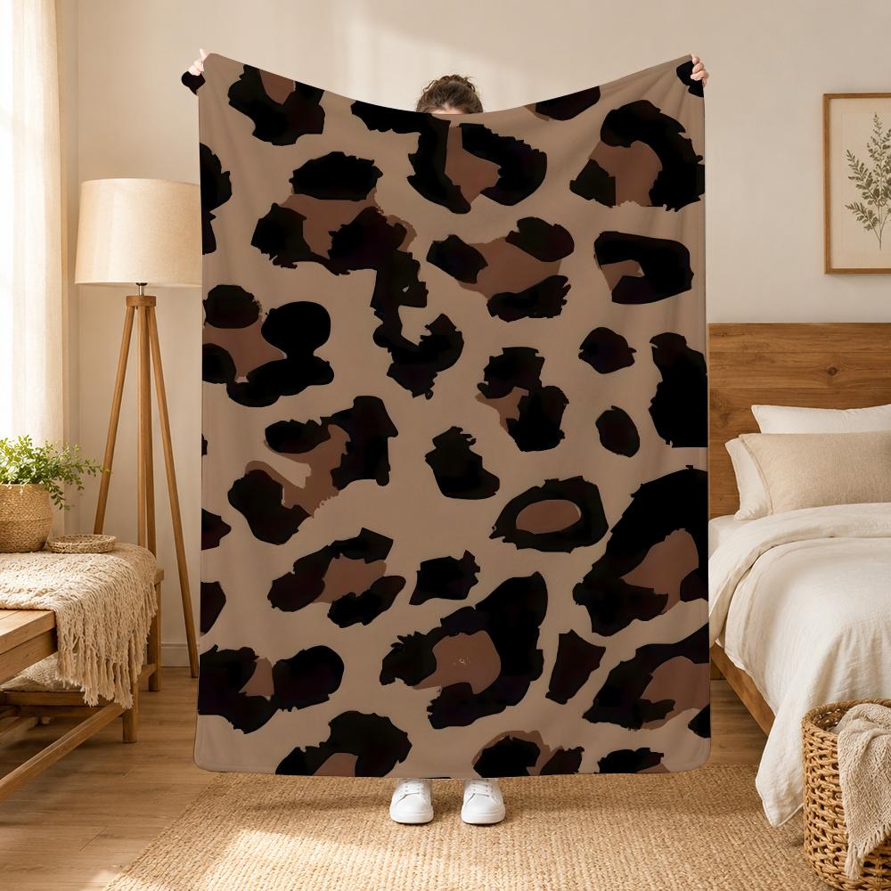 Leopard Print Animal Print Pattern Throw 240g flannel blanket, suitable for sofas, beds, offices, exquisite gift blankets