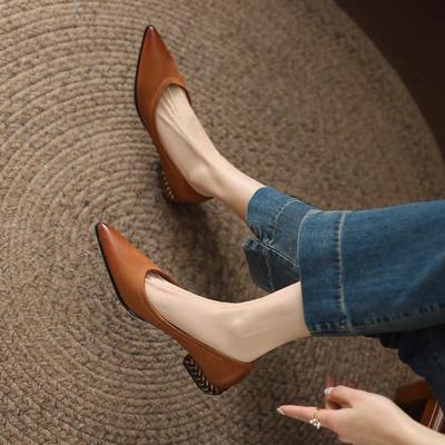Moda Estiva Nuovi Stiletti Monocolore Comodi Banchetto Bassi Casual Sexy Punta Affusolata Scarpe da Donna con Tacco Alto Zapatos Mujer