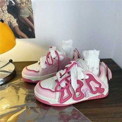 Scarpe Bianche con Alfabeto Donna Primavera 2025 Nuovo Stile Ragazze Sneakers da Donna Slip-on Casual Scarpe con Zeppa a Pane Zapatos De Mujer