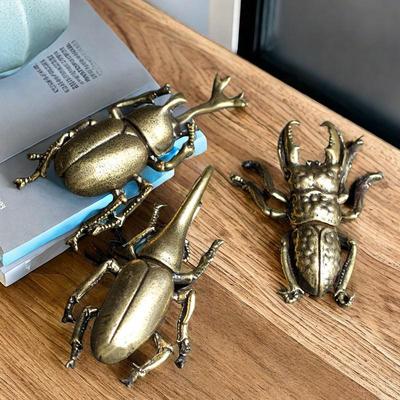 Ornamento a forma di scarabeo da scrivania in ottone – Animale da tè insetto in rame puro Gioiello Regalo