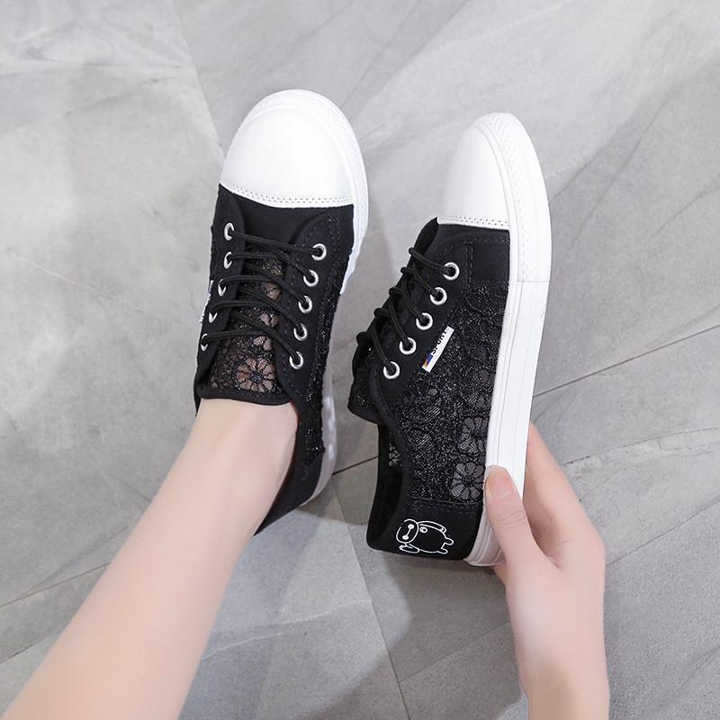 2025 Summer New Lace Breathable Little White Shoes Female Korean Version Student Shoes Mesh Canvas Shoes Flat Baseplate Shoes