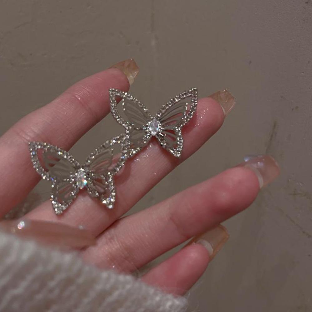 

Fashion Jewelry Zinc Zinc Alloy For Women Zircon Stud Earring Hollow Butterfly Earrings Korean Style Earrings
