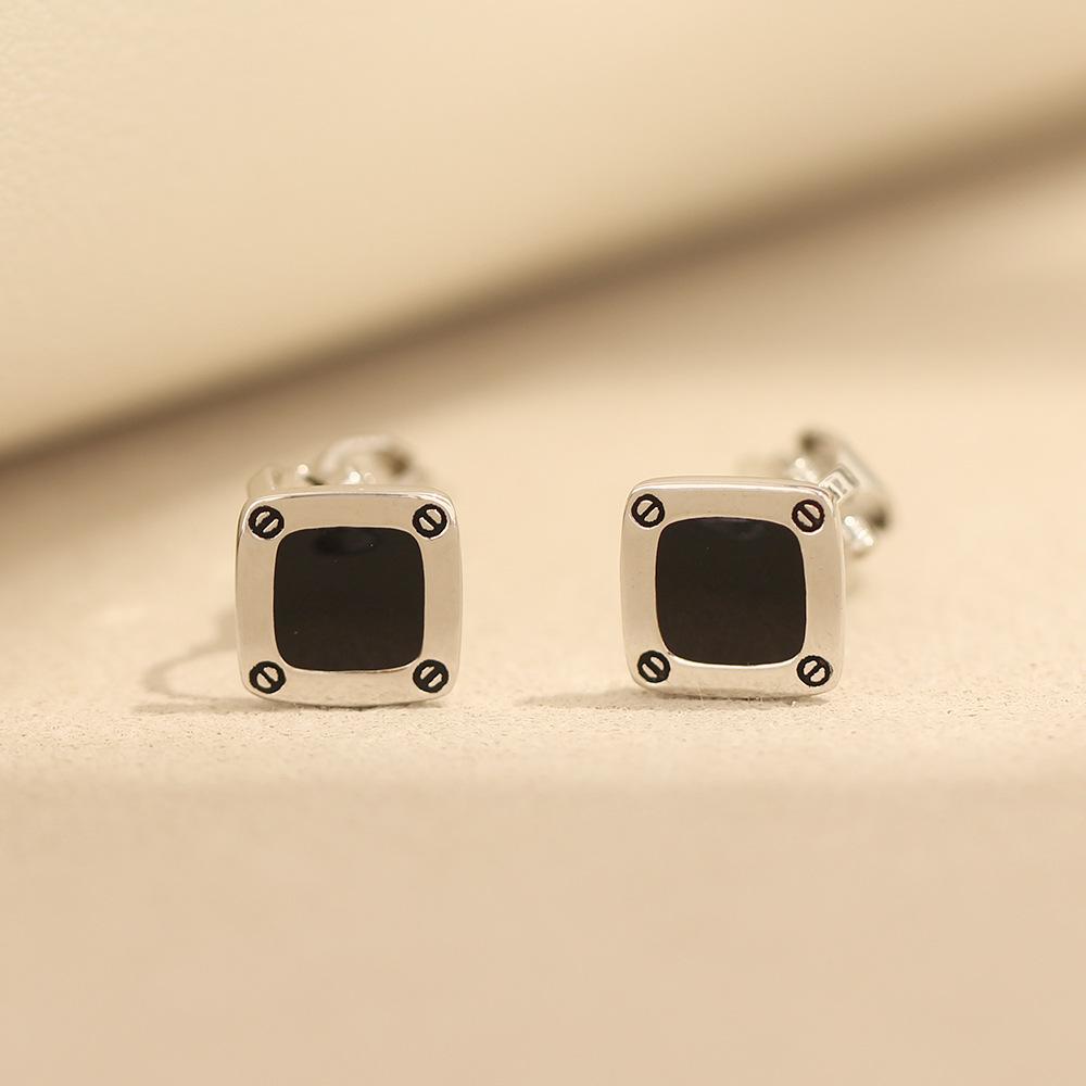 Personalized neutral and versatile black dripping geometric earrings, simple and fashionable, no pierced earclips, the same earrings for men and women