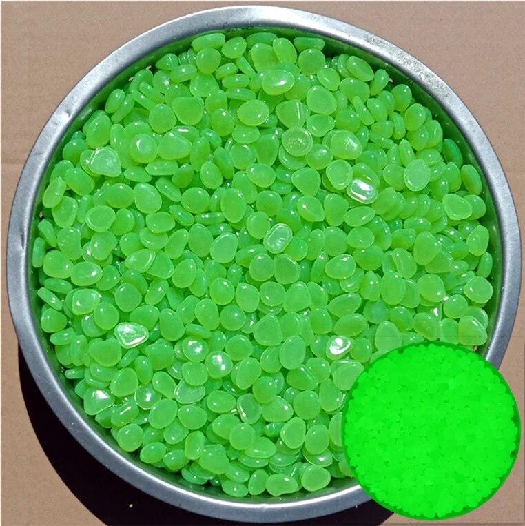 100Pcs Glow in the Dark Garden Pebbles For Sidewalk Garden Terrace Lawn Garden Patio Fish Tank Aquarium Decoration Glow Stone