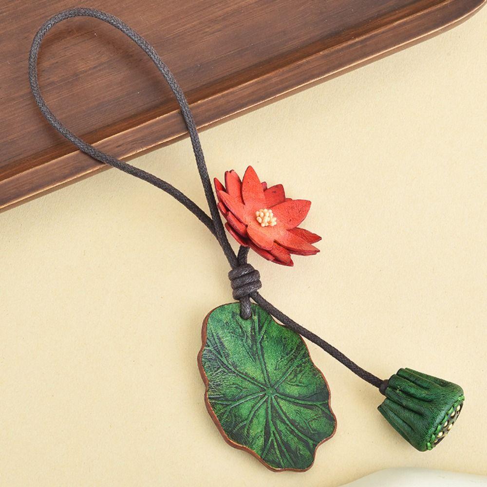 Lotus Leather Keychain Handmade Bag Pendant Lovely Flower Pu Leather Pendant Men