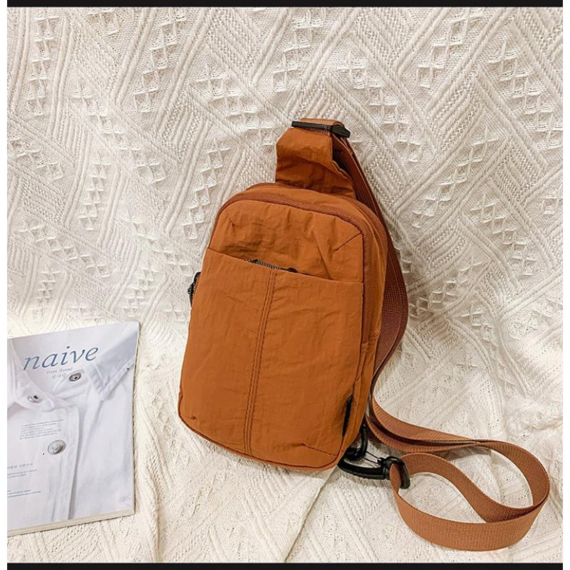 Sports Trend Crossbody Bag Summer Fashion Shoulder Bag Leisure Chest Bag Mobile Phone Bag Couple Lightweight Chest Bag.
