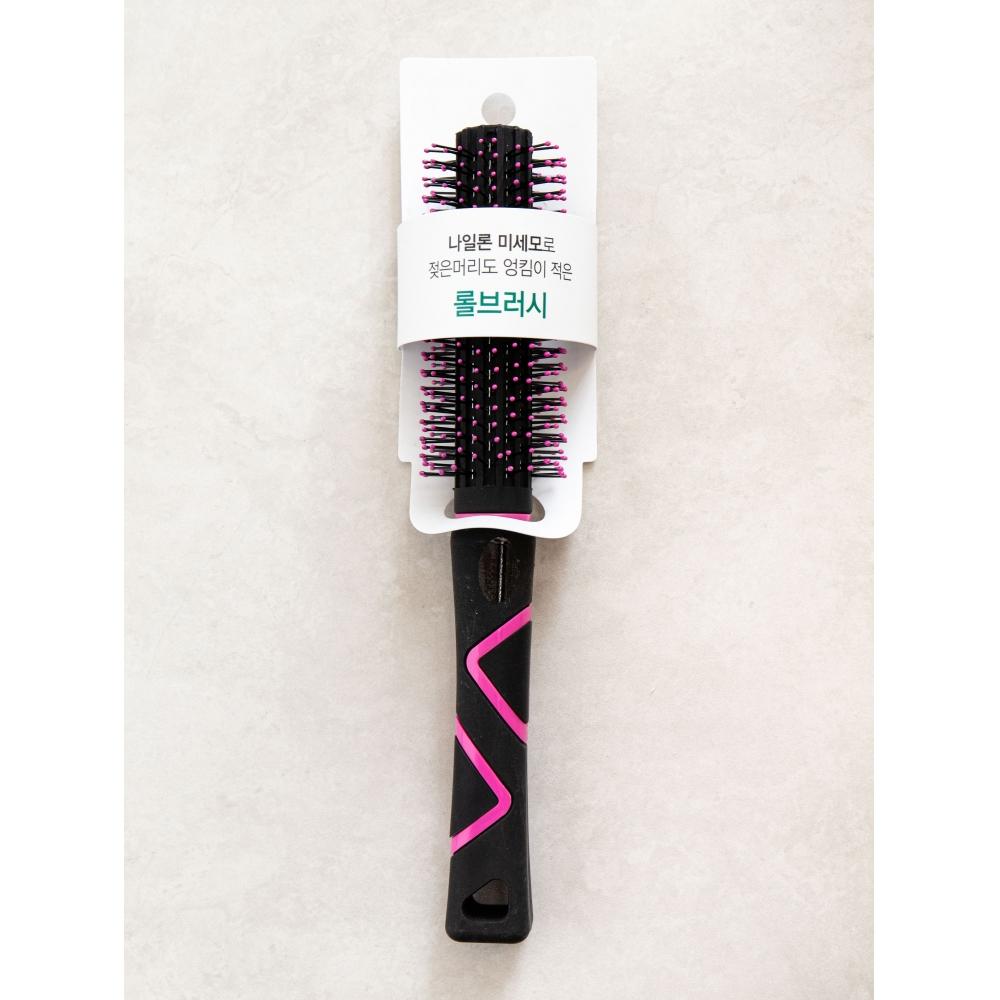 Daiso Roll Cushion Brush