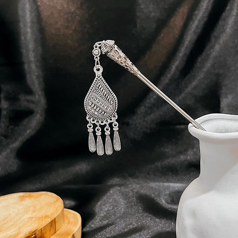 Turquoise Tassel Hanfu Hairpin with Hollow Flower Design